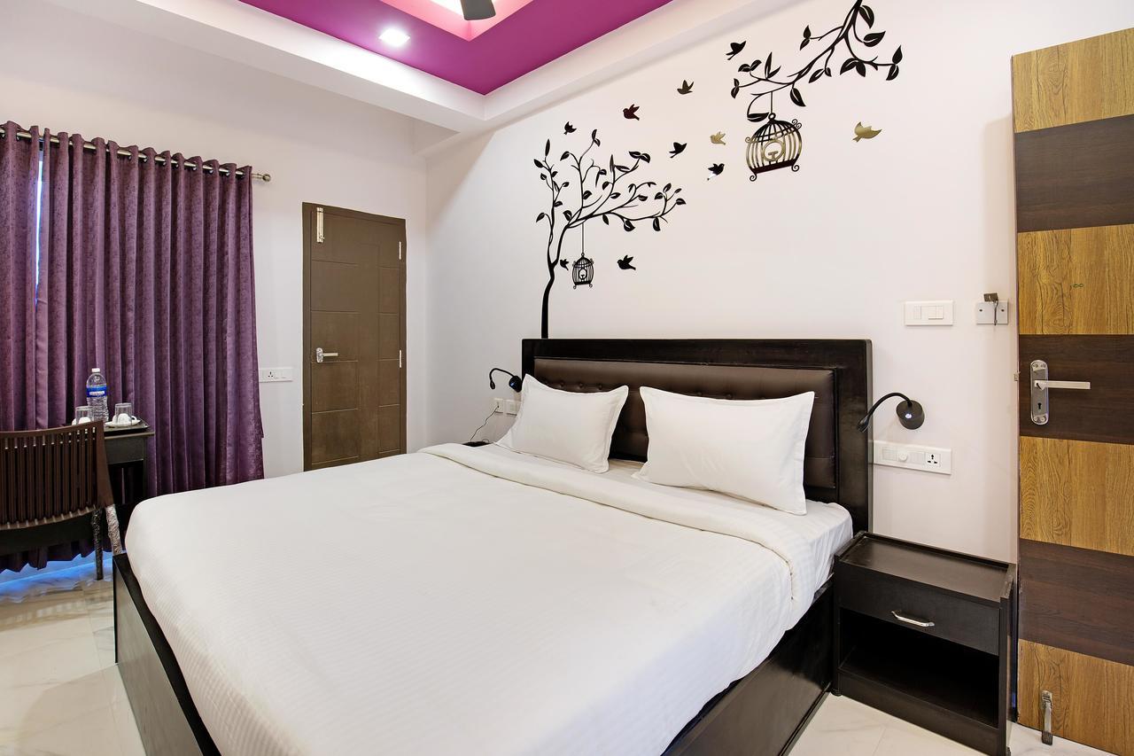Crystal Lake Suites Coimbatore Eksteriør billede